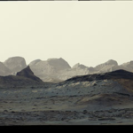 Curiosity Rover Captures Stunning Martian Dawn